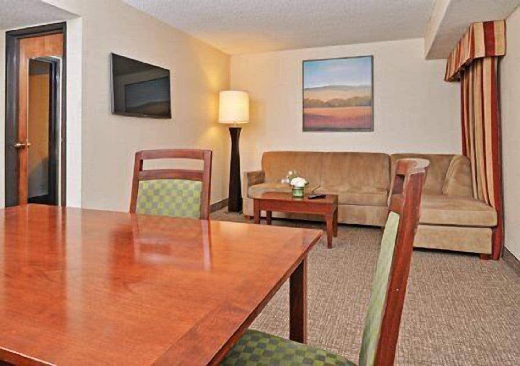 Hotel Comfort & Northfield