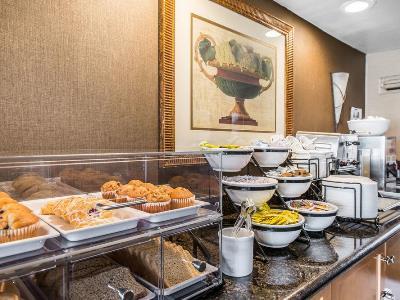 Comfort & Northfield Hotel 2*